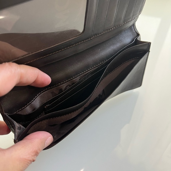 MCM LONG BROWN VISETOS BIFOLD WALLET - Picture 10 of 11